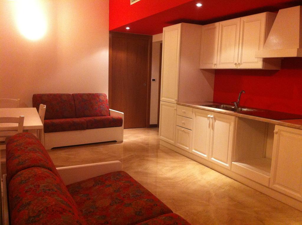 Hotel Grizzino Montereale Valcellina ภายนอก รูปภาพ