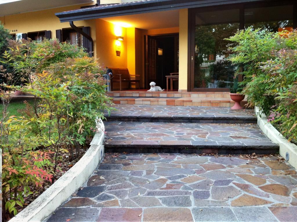 Hotel Grizzino Montereale Valcellina ภายนอก รูปภาพ